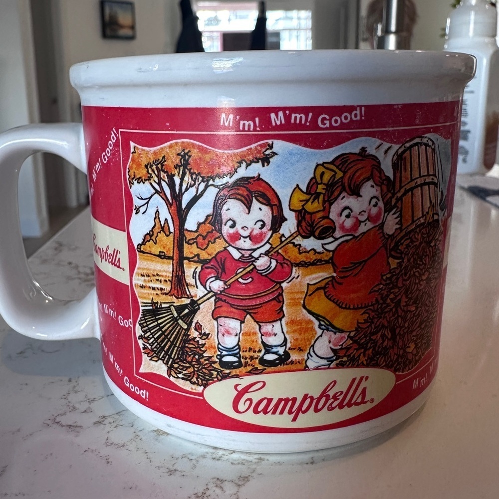 Vintage Campbells Soup Mug Featuring Kids Playing Scenes - Picture 2 of 6